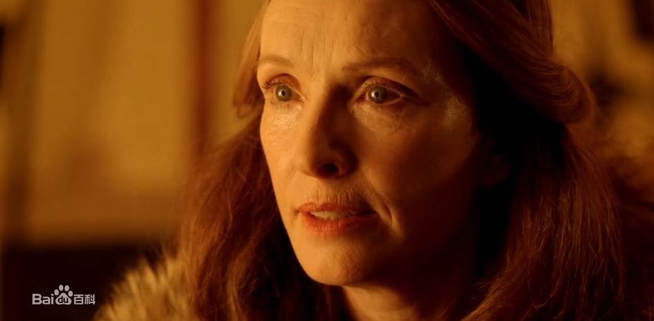 琳赛·邓肯(Lindsay Vere Duncan)前后照片