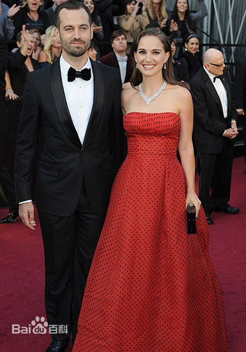 娜塔莉·波特曼(Natalie Portman、Natalie Hershlag)与儿子生活照相册