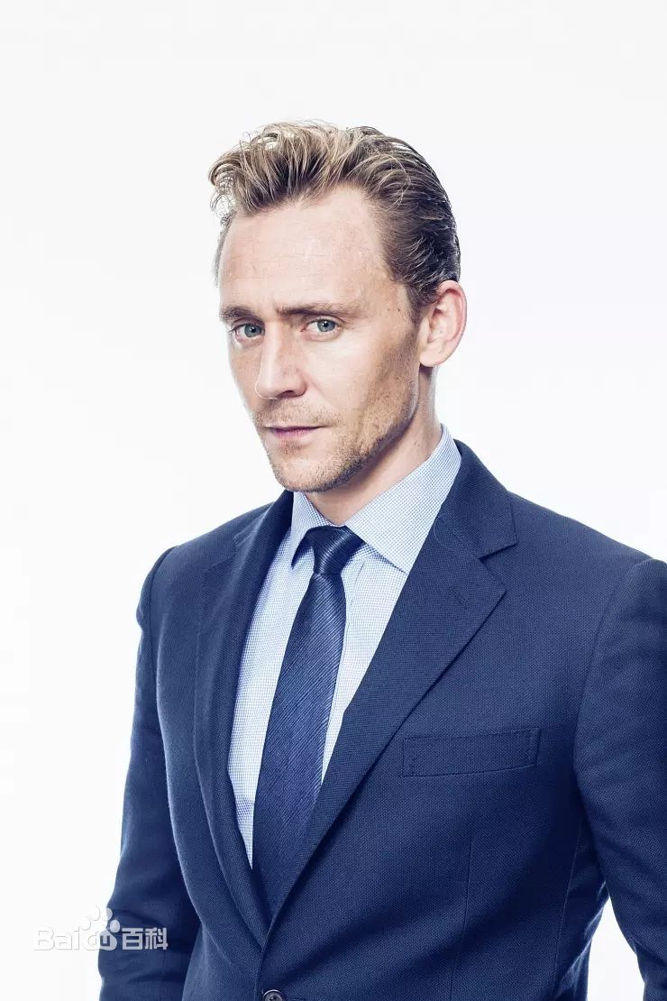 汤姆·希德勒斯顿(Tom Hiddleston)高清抖森纯色西装图集