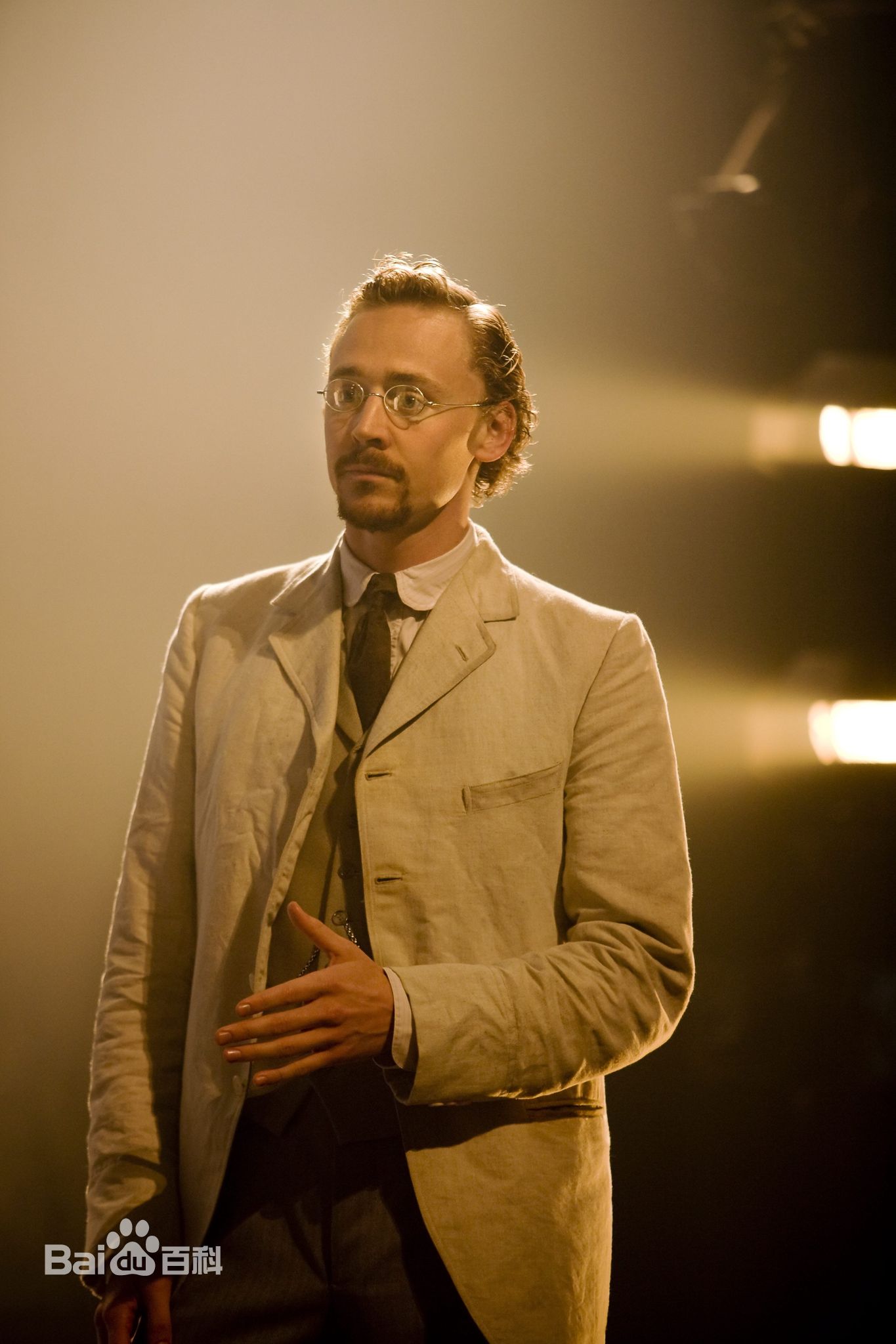 高清汤姆·希德勒斯顿(Tom Hiddleston)精彩图册