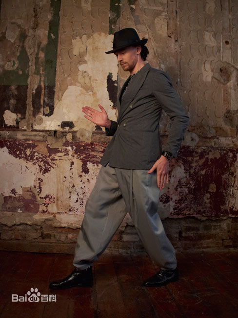 精选汤姆·希德勒斯顿(Tom Hiddleston)精彩图册