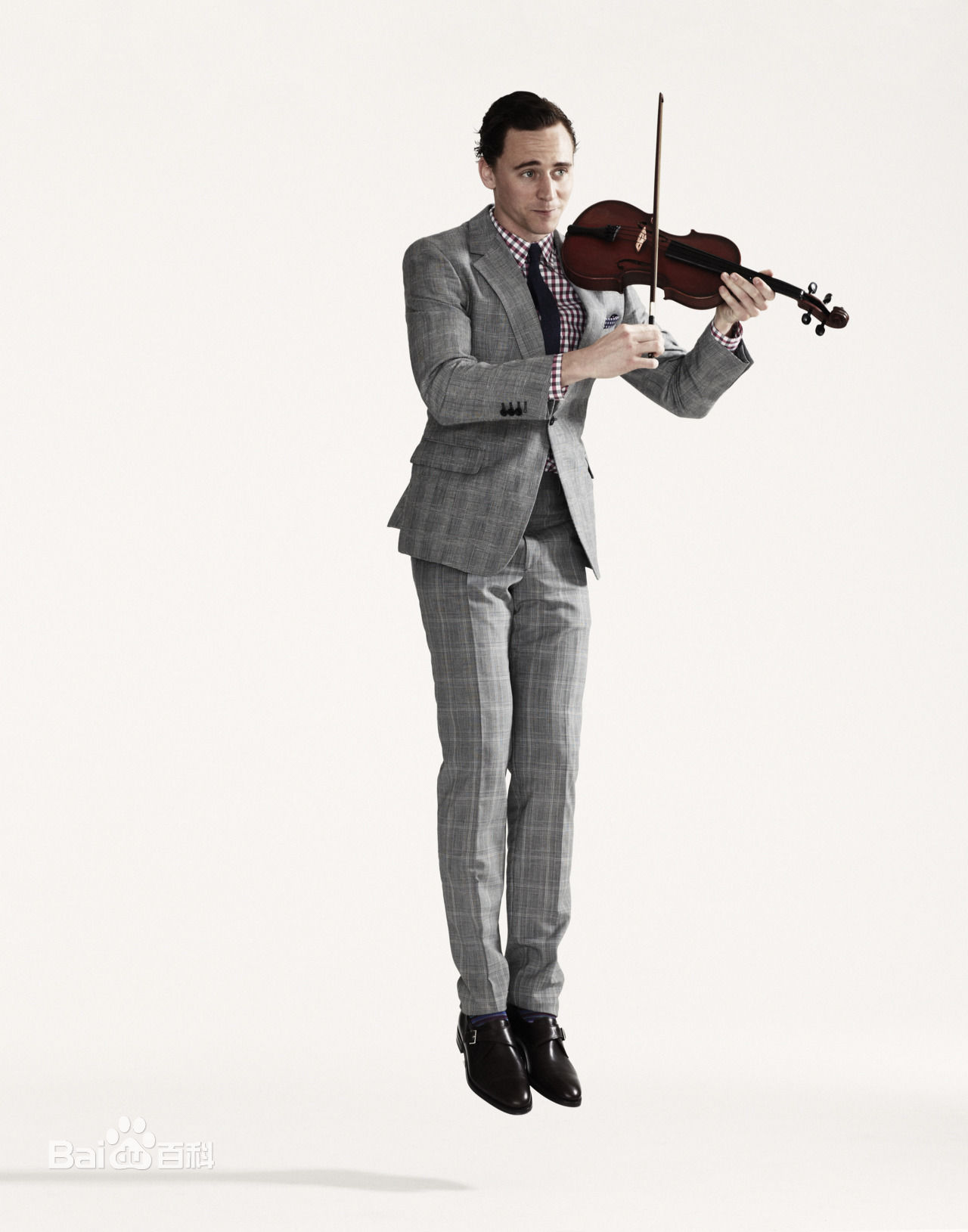 精选汤姆·希德勒斯顿(Tom Hiddleston)精彩图册