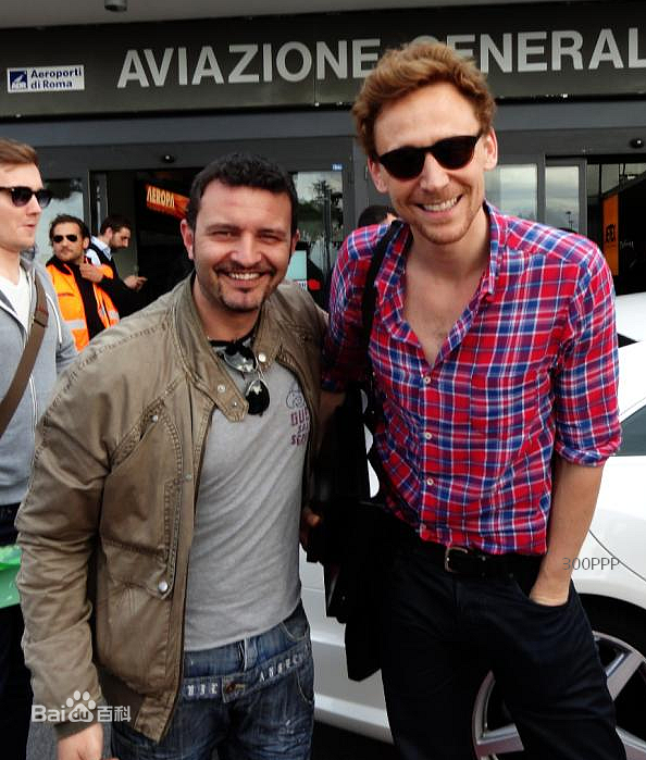 精选汤姆·希德勒斯顿(Tom Hiddleston)精彩图册