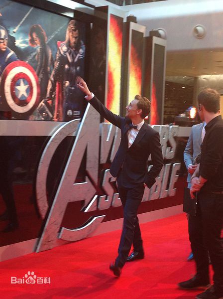 精选汤姆·希德勒斯顿(Tom Hiddleston)精彩图册