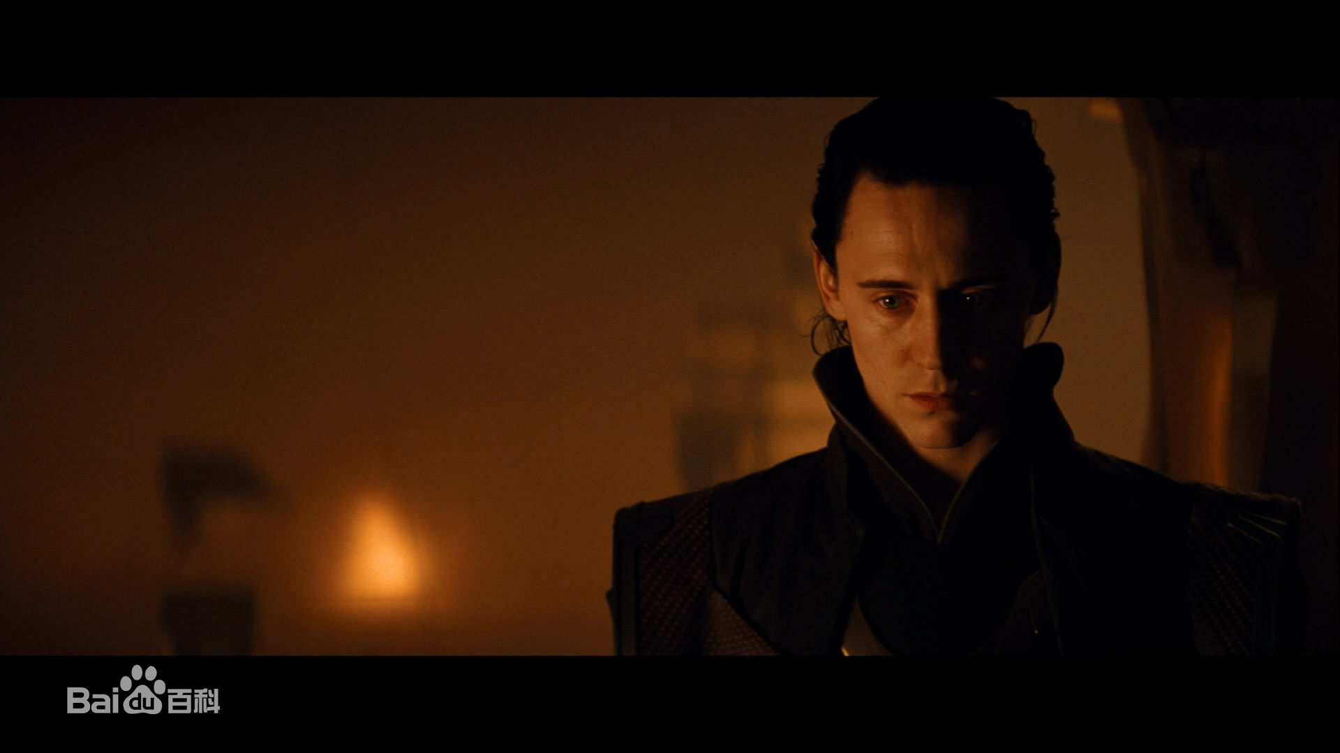 精选汤姆·希德勒斯顿(Tom Hiddleston)精彩图册