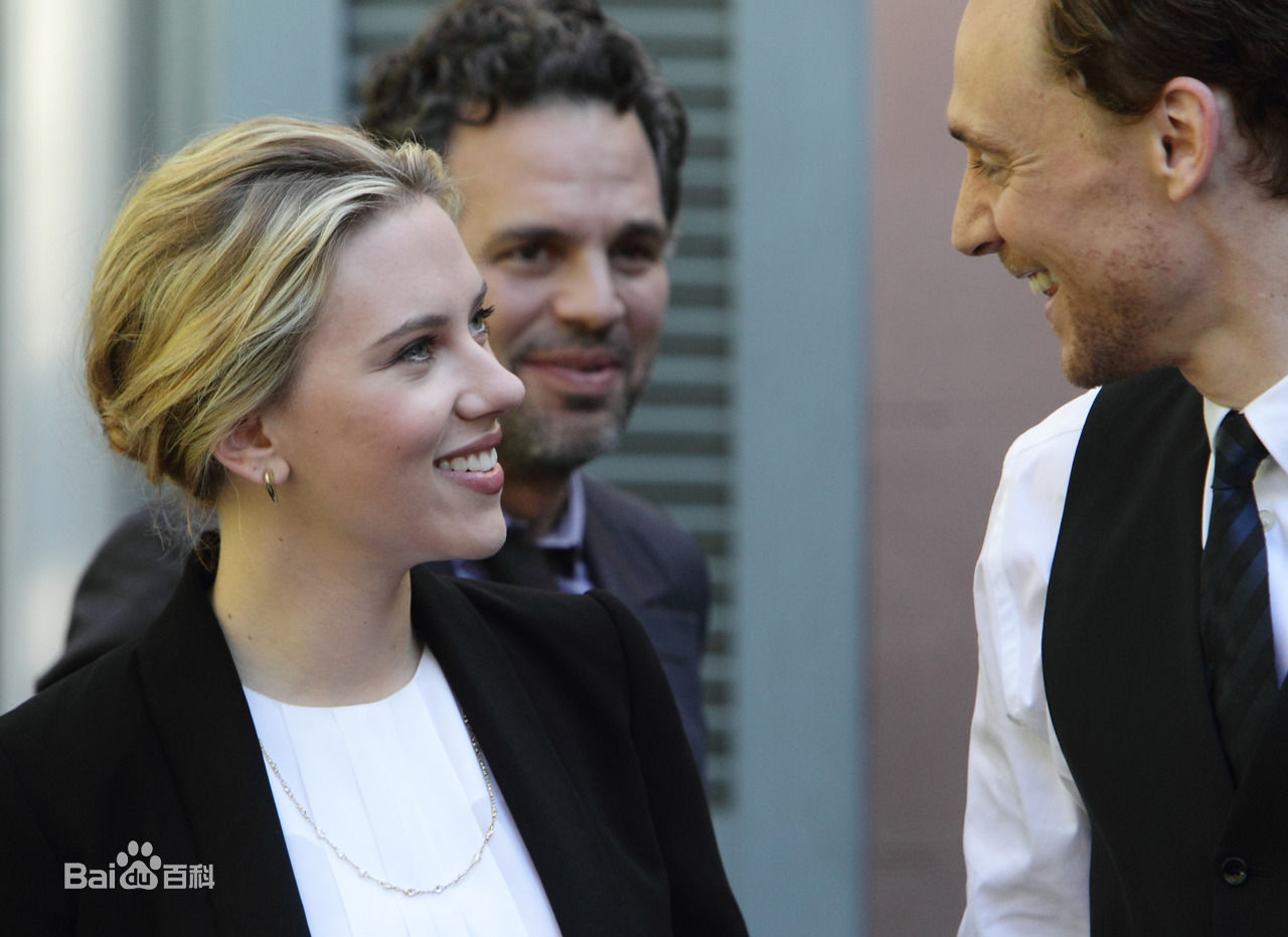 最新汤姆·希德勒斯顿(Tom Hiddleston)精彩图册