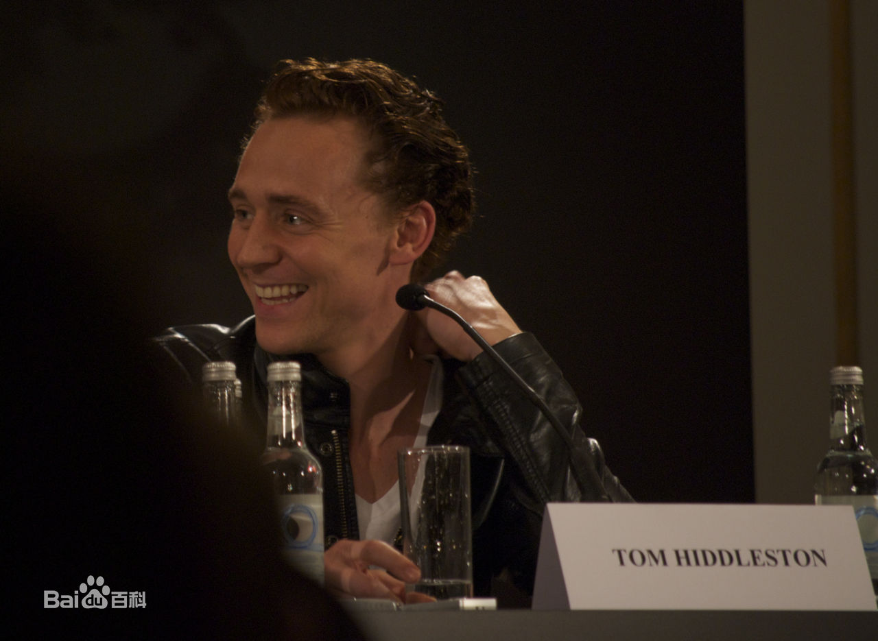 最新汤姆·希德勒斯顿(Tom Hiddleston)精彩图册