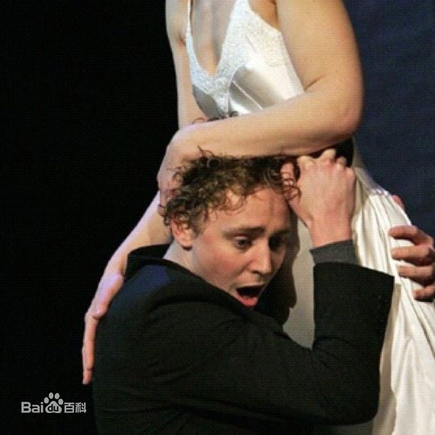 最新汤姆·希德勒斯顿(Tom Hiddleston)精彩图册