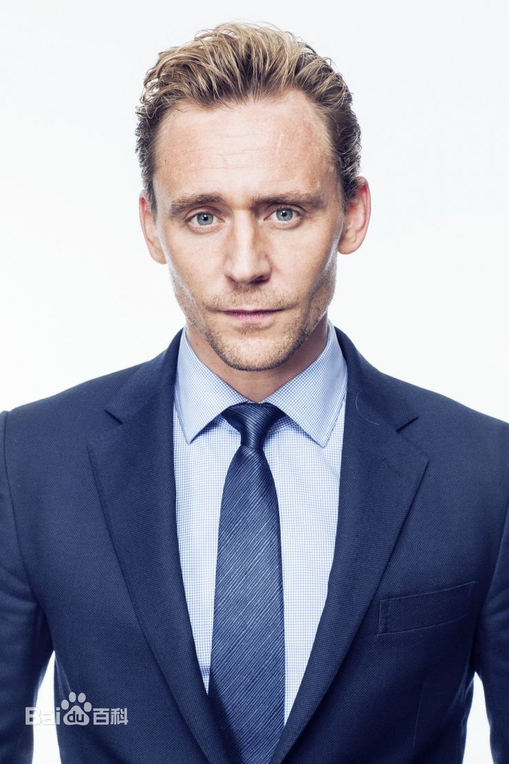 最新汤姆·希德勒斯顿(Tom Hiddleston)壁纸