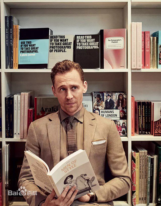 最新汤姆·希德勒斯顿(Tom Hiddleston)壁纸