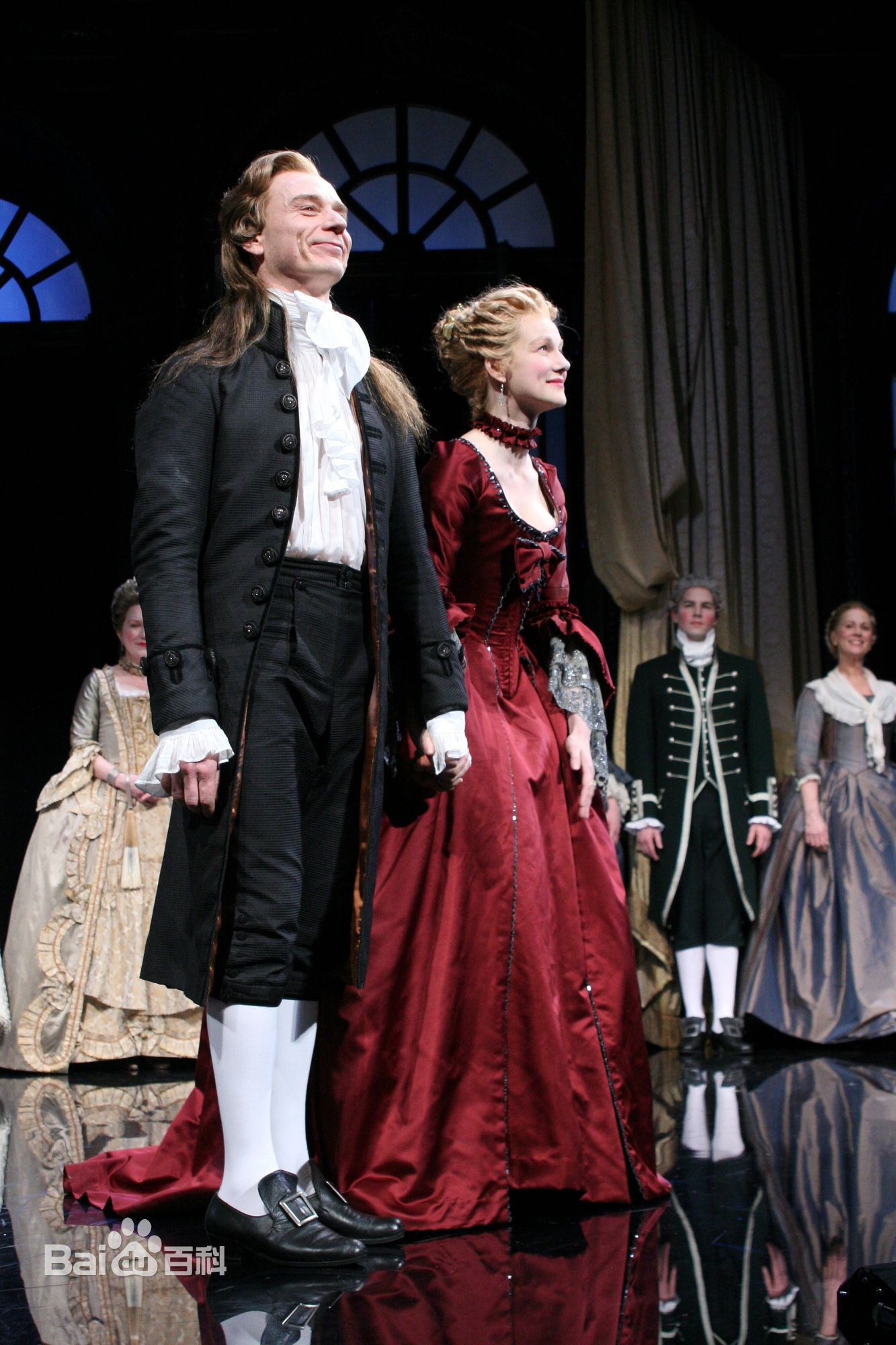 最新劳拉·琳妮(Laura Linney)精彩图册