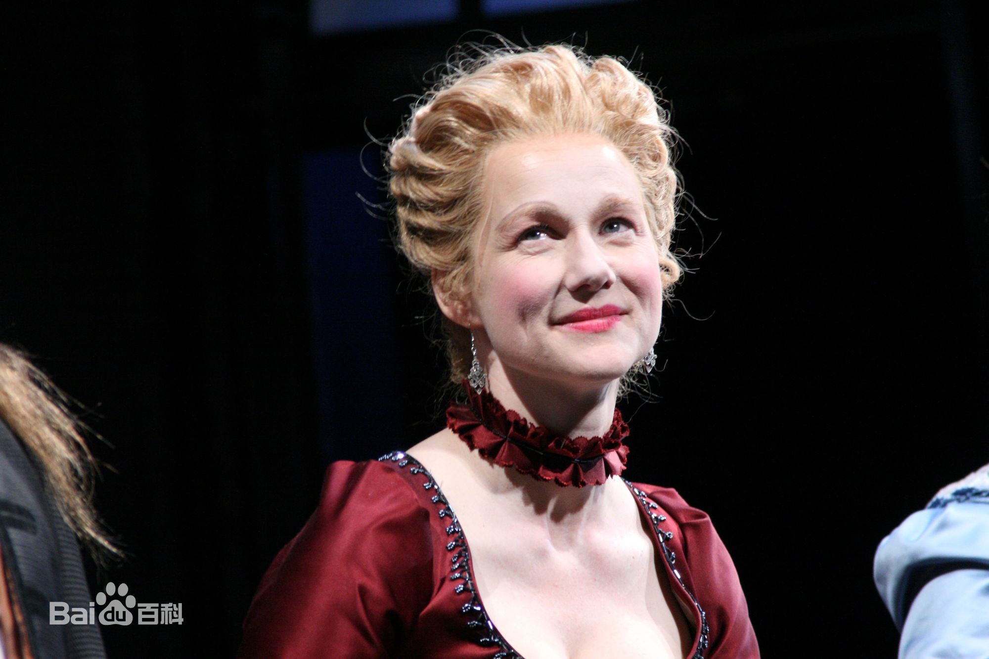 最新劳拉·琳妮(Laura Linney)精彩图册