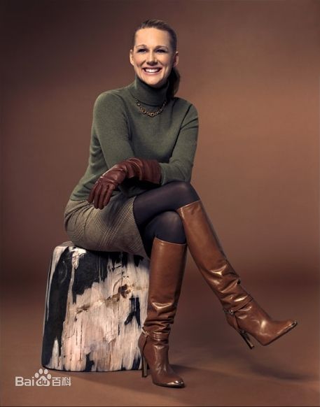 最新劳拉·琳妮(Laura Linney)精彩图册