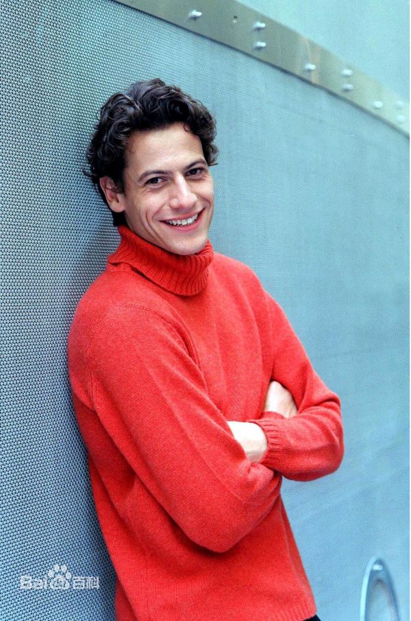 最新艾恩·格拉法德(Ioan Gruffudd)精彩图册