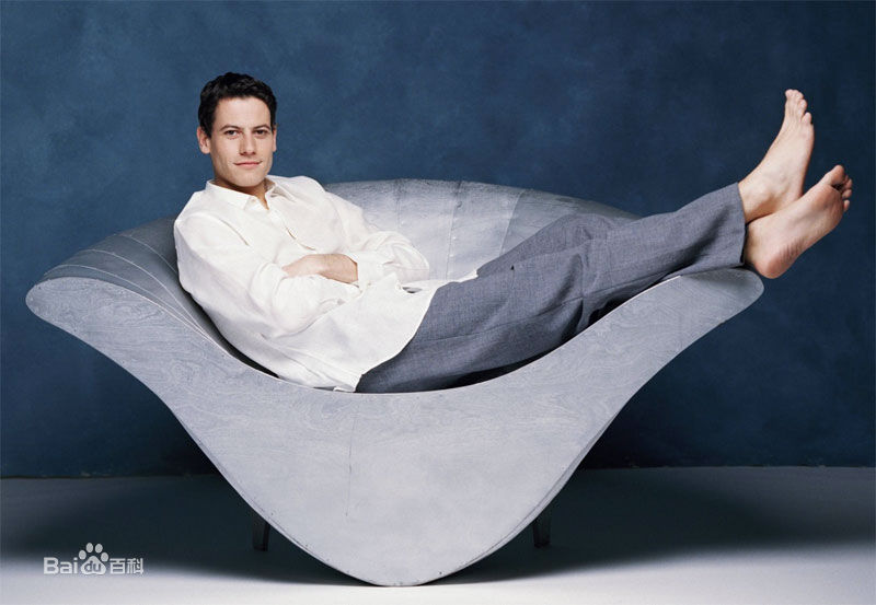 最新艾恩·格拉法德(Ioan Gruffudd)精彩图册