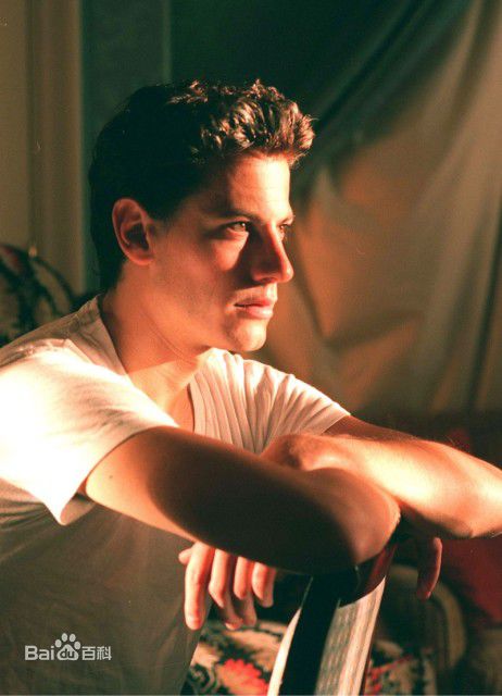 最新艾恩·格拉法德(Ioan Gruffudd)精彩图册