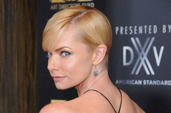 杰米·普莱斯利(Jaime Pressly)前后照片