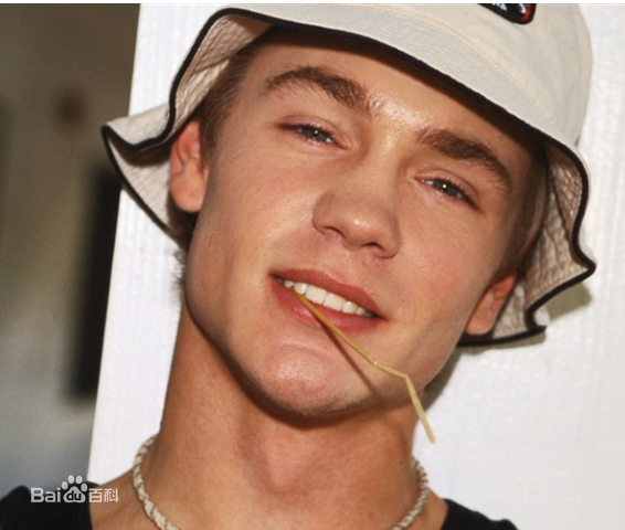 最优质查德·迈克尔·墨瑞(Chad Michael Murray)精彩图册