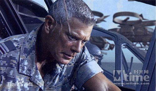高清史蒂芬·朗(Stephen Lang)图片