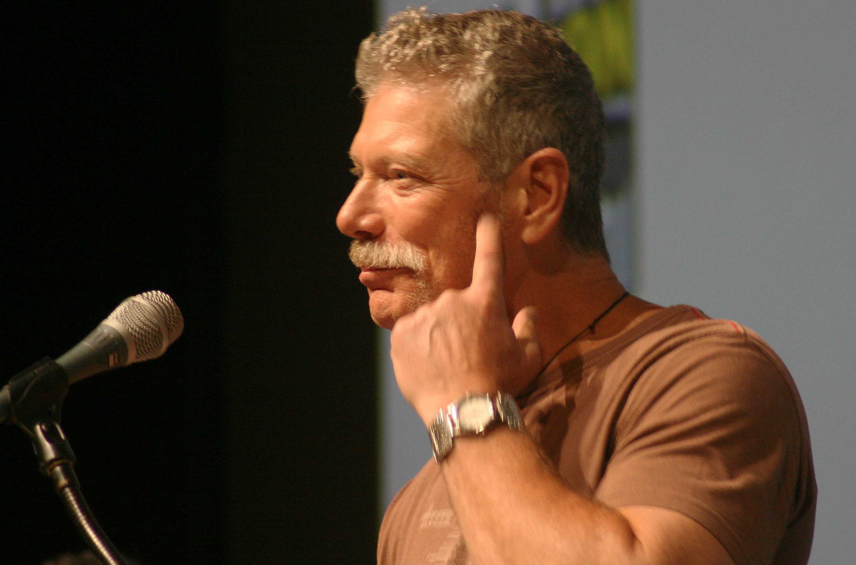 最优质史蒂芬·朗(Stephen Lang)生活照