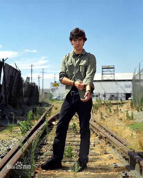 米洛·文提米利亚(Milo Ventimiglia、Milo Anthony Ventimiglia)米洛·文堤米利亚素颜照相册