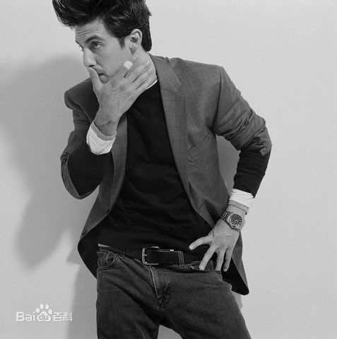 米洛·文提米利亚(Milo Ventimiglia、Milo Anthony Ventimiglia)米洛·文堤米利亚素颜照相册