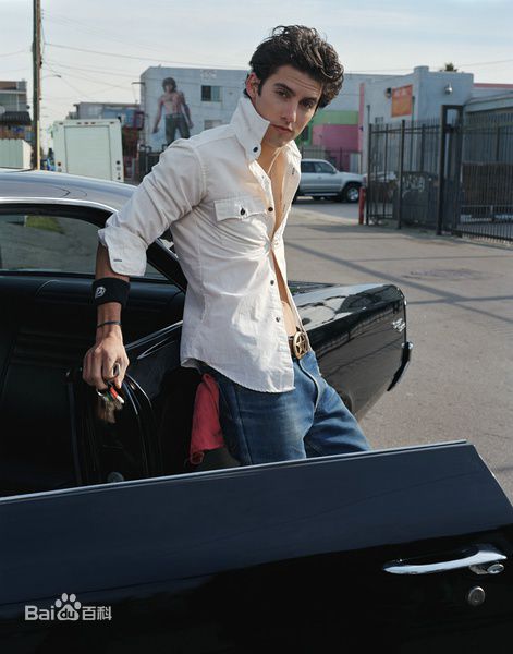 米洛·文提米利亚(Milo Ventimiglia、Milo Anthony Ventimiglia)米洛·文堤米利亚素颜照相册