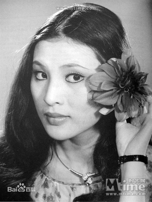 最优质艾蒂生活照