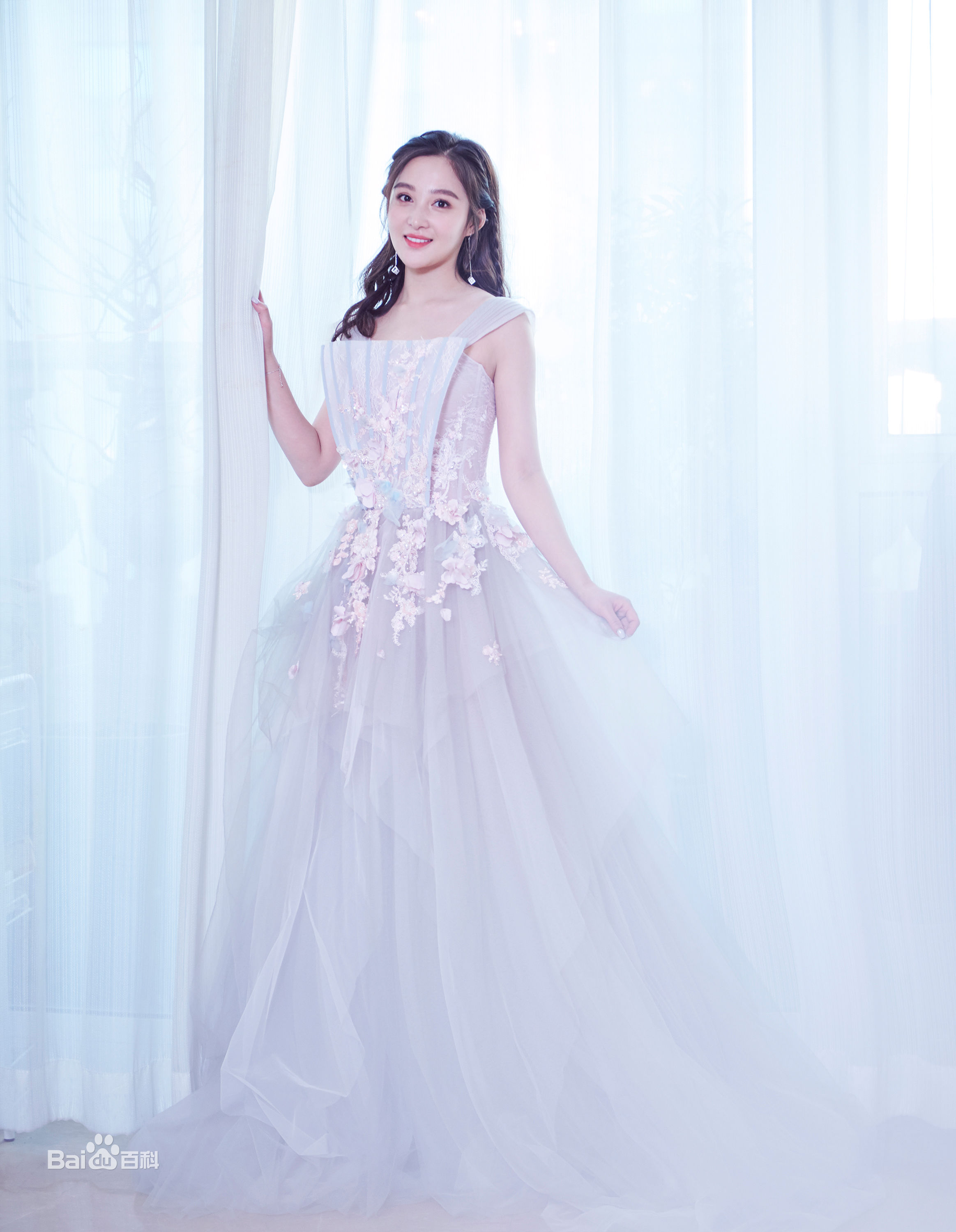 孙嘉璐(Deer)活动美图壁纸壁纸