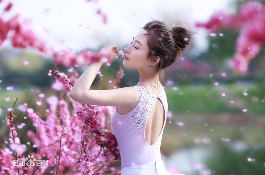 孙嘉璐(Deer)精灵美图壁纸壁纸