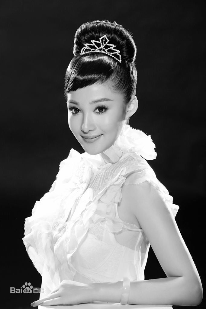 孙嘉璐(Deer)运动美图壁纸壁纸