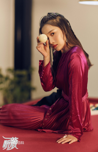 孙嘉璐(Deer)最新昕薇杂志图图集