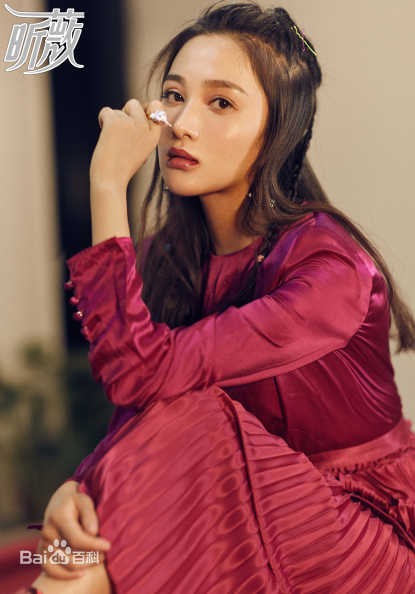 孙嘉璐(Deer)最新昕薇杂志图图集