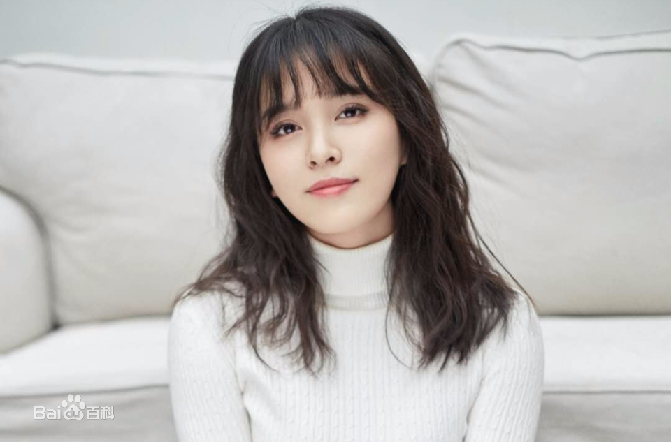 最新杨雪儿性感图片