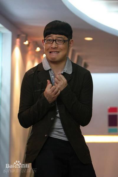 韩立演员素颜照壁纸