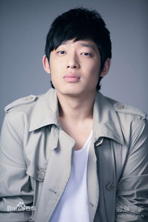 韩立演员素颜照壁纸