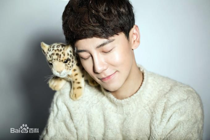 郭子渝(G-King)最新壁纸