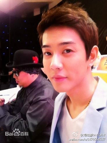 刘成瑞(Ray)生活照图片图册