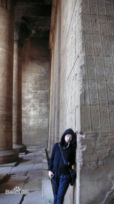 蔡艺侬(Karen Tsai)生活照素颜照相册