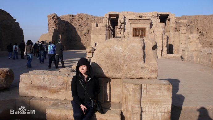 蔡艺侬(Karen Tsai)生活照素颜照相册