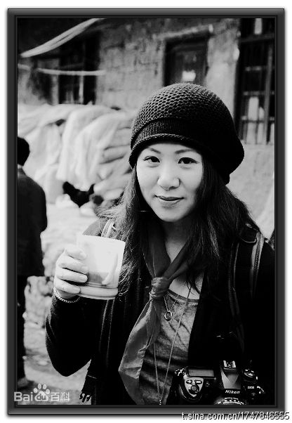 蔡艺侬(Karen Tsai)生活照素颜照相册