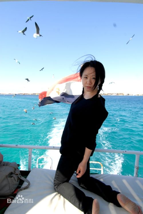 蔡艺侬(Karen Tsai)生活照素颜照相册