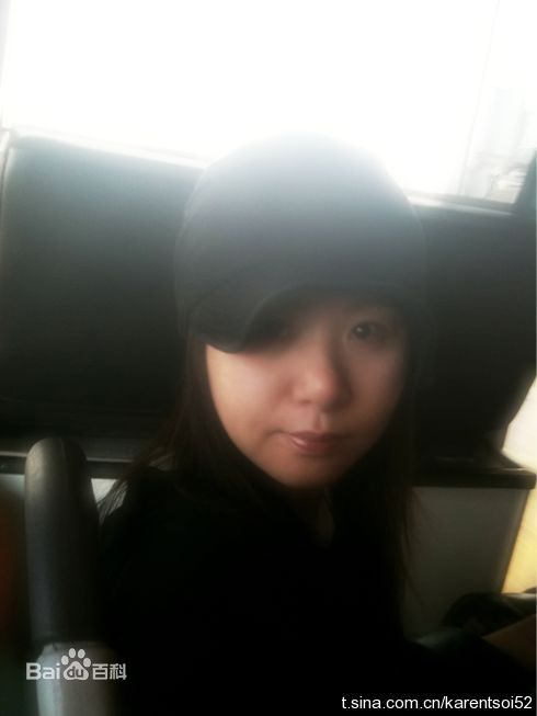 蔡艺侬(Karen Tsai)生活照素颜照相册