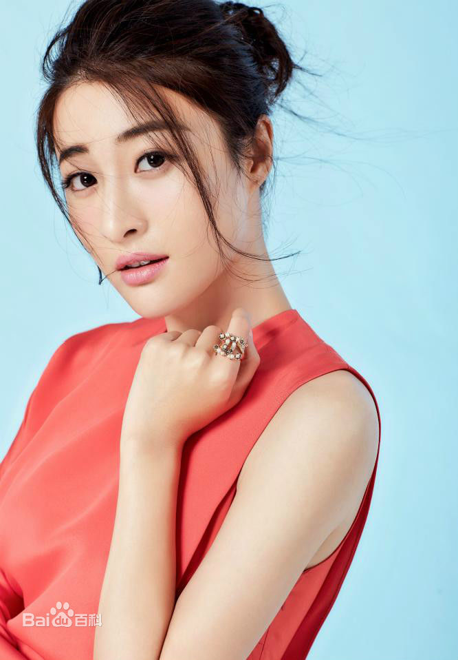 林夏薇(Rosina)最新壁纸