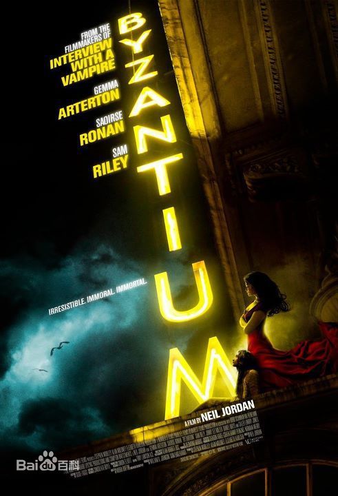 卡莱伯·兰德里·琼斯(Caleb Landry Jones)前后照片