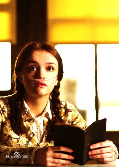 奥利维亚·库克(Olivia Cooke)前后照片