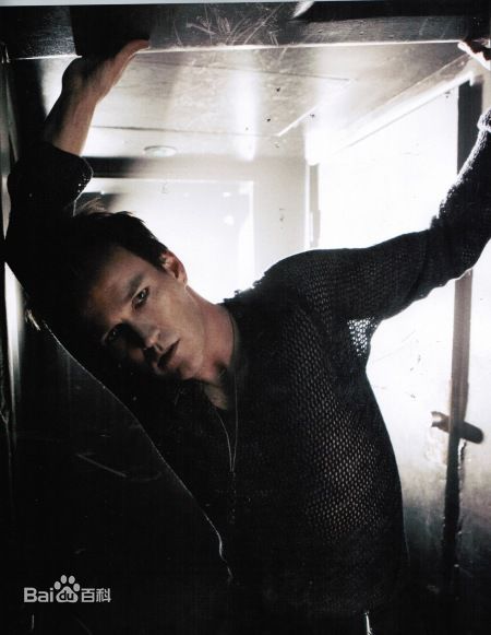 精选史蒂芬·莫耶(Stephen Moyer)精彩图册