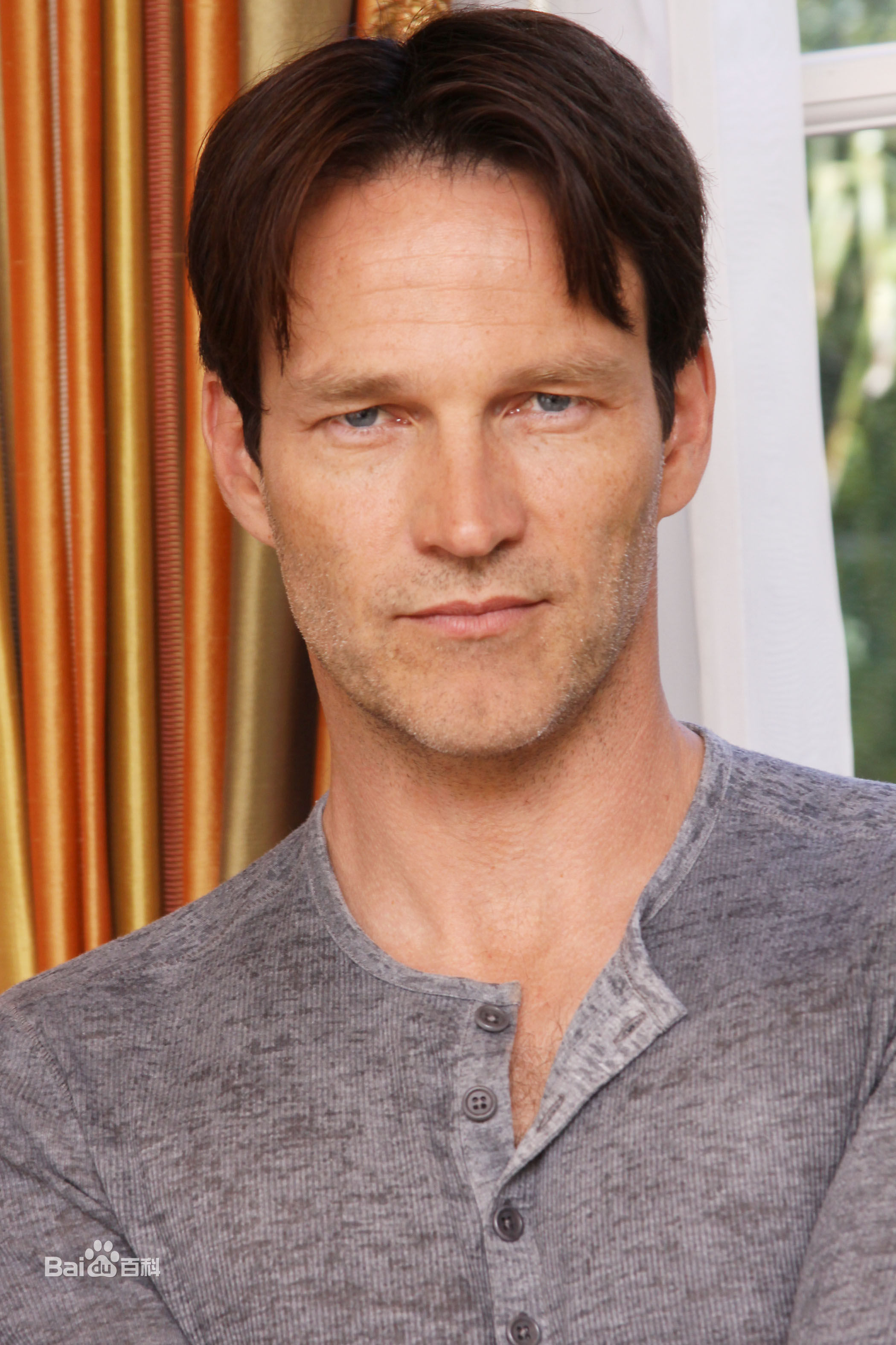 精选史蒂芬·莫耶(Stephen Moyer)精彩图册