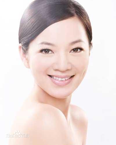 柳翰雅(Aya)最新阿雅封面壁纸