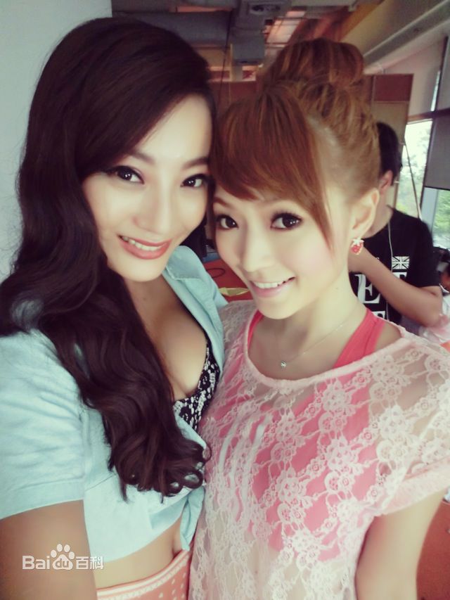 最优质王李丹妮(Daniella Wang)在《百变爱人》中的相册